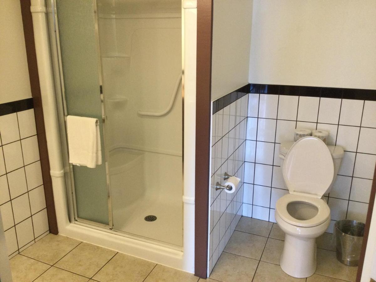 Water Suites Σάρλοτ Τάουν Εξωτερικό φωτογραφία