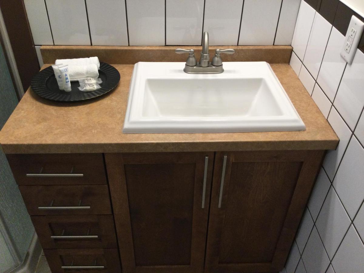 Water Suites Σάρλοτ Τάουν Εξωτερικό φωτογραφία